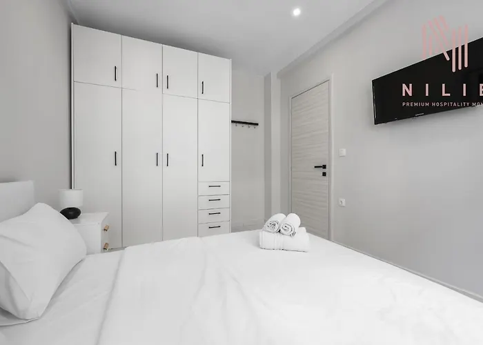 San Francisco, Nilie Hospitality Mgmt * Salonic
